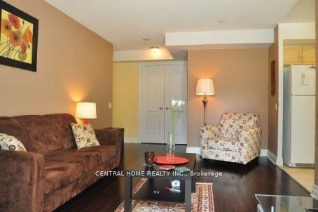 205 - 21 Hillcrest Ave, Condo with 1 bedrooms, 1 bathrooms and 1 parking in Toronto ON | Image 3