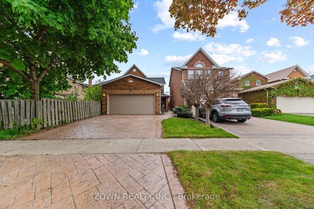 98 Millcroft Way, House detached with 3 bedrooms, 4 bathrooms and 4 parking in Vaughan ON | Image 12