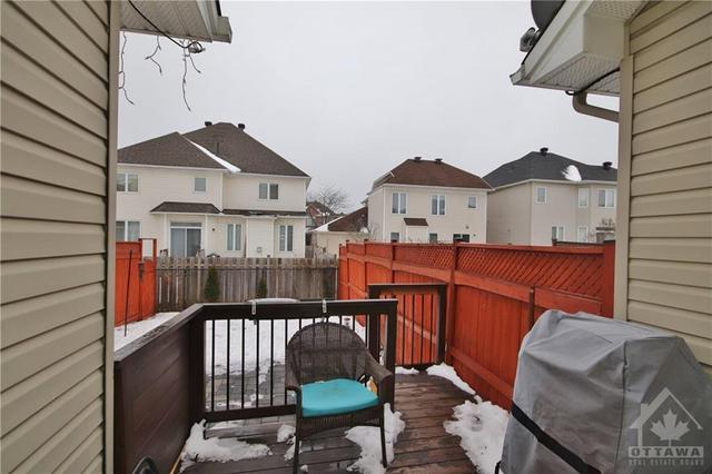 86 Selhurst Ave, Townhouse with 3 bedrooms, 3 bathrooms and 2 parking in Ottawa ON | Image 29