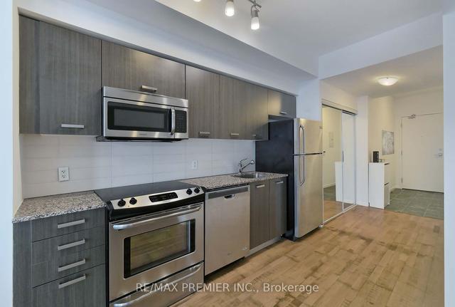 1401 - 832 Bay St, Condo with 1 bedrooms, 1 bathrooms and 0 parking in Toronto ON | Image 8