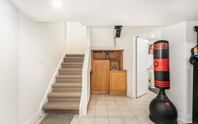 82 Forestgrove Cir, House detached with 3 bedrooms, 4 bathrooms and 5 parking in Brampton ON | Image 30