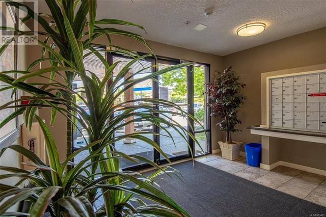 209 - 7088 West Saanich Rd, Condo with 2 bedrooms, 2 bathrooms and 1 parking in Central Saanich BC | Image 43
