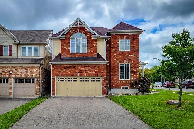 266 Emick Dr, House detached with 4 bedrooms, 3 bathrooms and 2 parking in Hamilton ON | Image 5