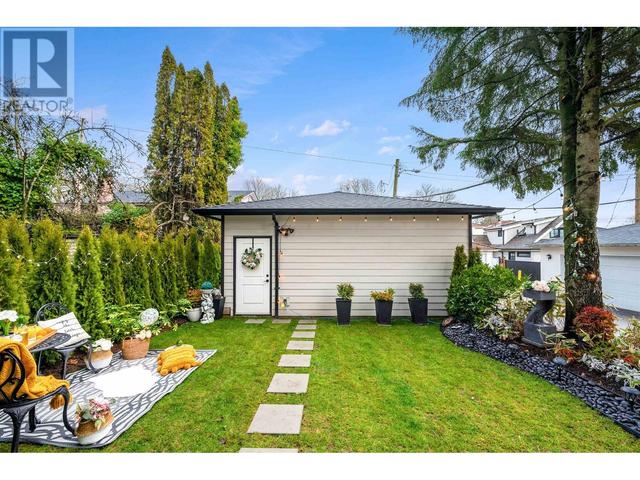 8034 Shaughnessy St, House detached with 4 bedrooms, 4 bathrooms and 1 parking in Vancouver BC | Image 35