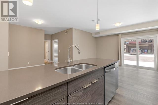 101 - 728 Brownstone, Condo with 2 bedrooms, 2 bathrooms and null parking in Tecumseh ON | Image 11