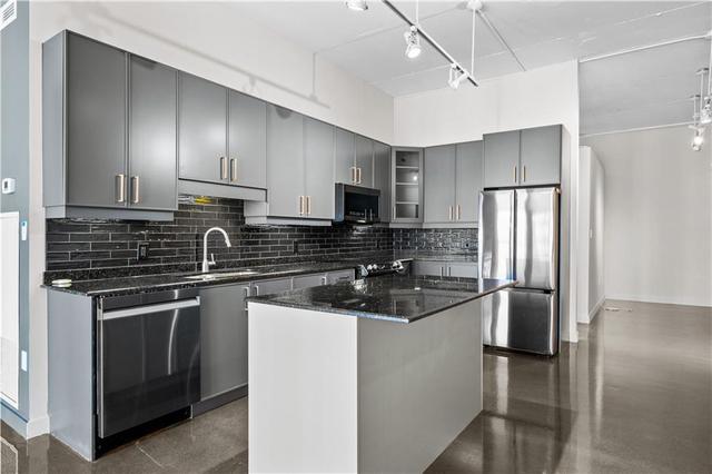 614 - 66 Bay St E, Condo with 2 bedrooms, 2 bathrooms and null parking in Hamilton ON | Image 6