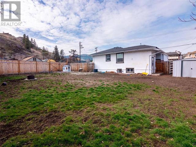 13009 Armstrong Ave, House detached with 4 bedrooms, 2 bathrooms and 4 parking in Summerland BC | Image 12