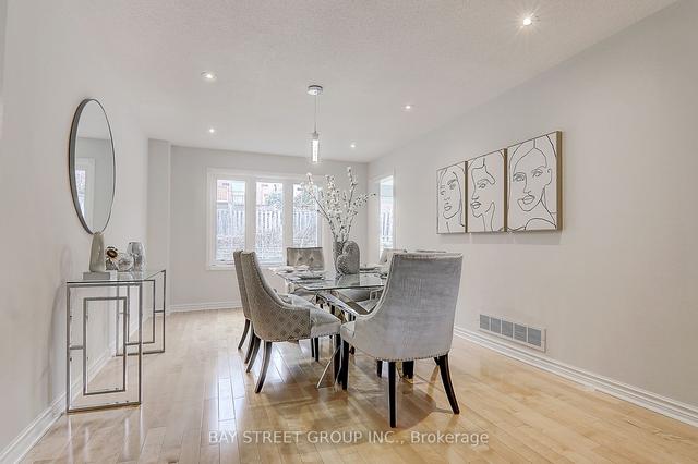 64 Brooklyn Cres, House detached with 4 bedrooms, 3 bathrooms and 6 parking in Markham ON | Image 18