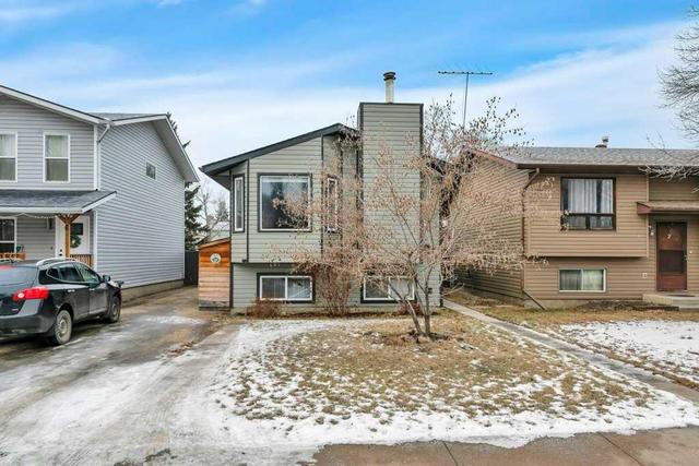 4 Heritage Drive, House detached with 3 bedrooms, 2 bathrooms and 2 parking in Lacombe AB | Image 1