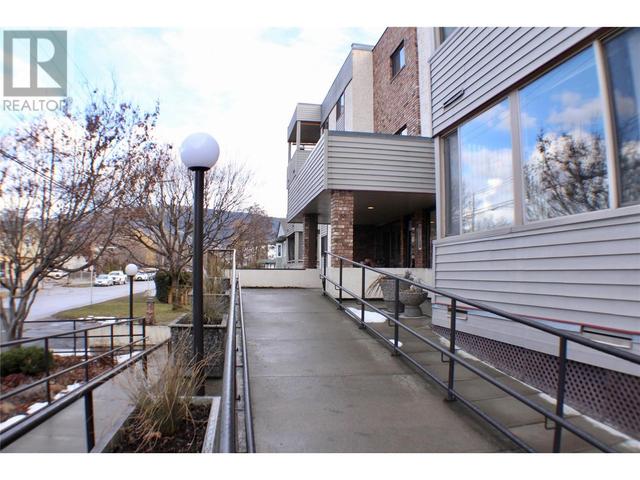 3608 - 27 Avenue Unit# 210, Condo with 2 bedrooms, 1 bathrooms and 1 parking in Vernon BC | Image 68