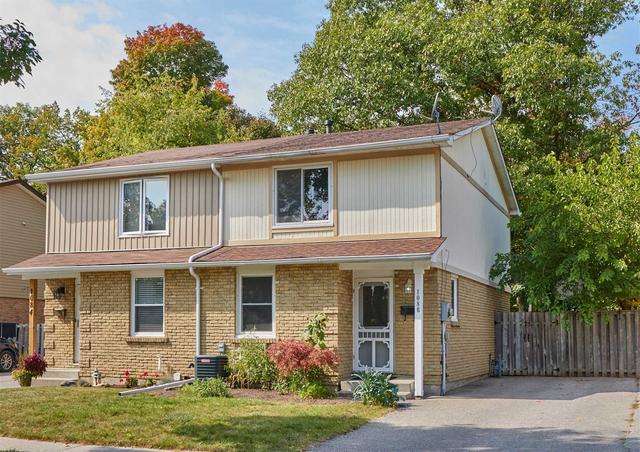 1086 Central Park Blvd N, House semidetached with 3 bedrooms, 2 bathrooms and 2 parking in Oshawa ON | Image 1