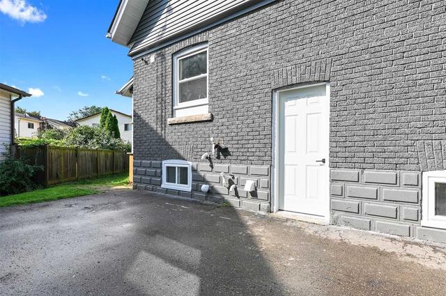 4932 Kitchener St, House detached with 3 bedrooms, 3 bathrooms and 3 parking in Niagara Falls ON | Image 34