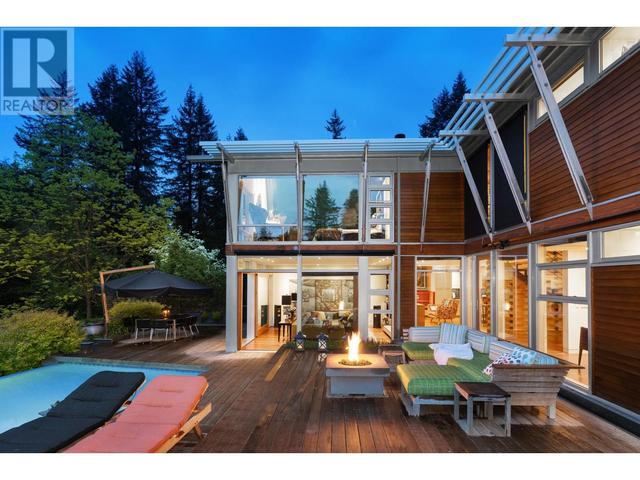 4229 Sunset Boulevard, House other with 3 bedrooms, 3 bathrooms and 3 parking in North Vancouver BC | Image 8