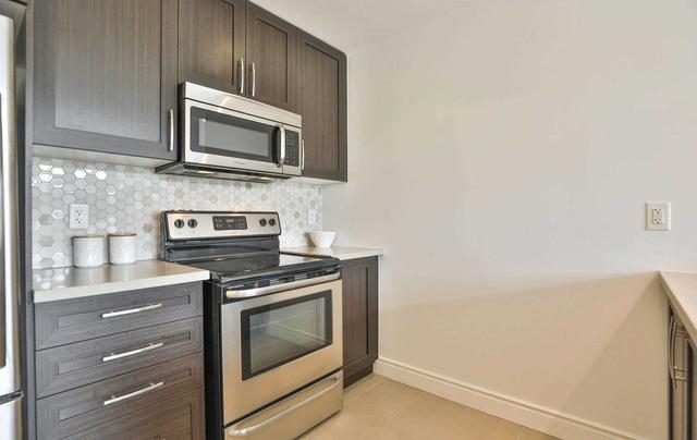 501 - 427 Aberdeen Ave, Condo with 2 bedrooms, 1 bathrooms and 1 parking in Hamilton ON | Image 5