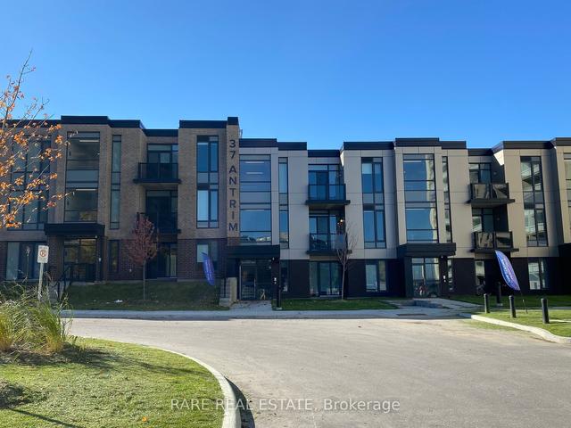 201 - 37 Antrim Cres, Condo with 3 bedrooms, 2 bathrooms and 2 parking in Toronto ON | Image 4