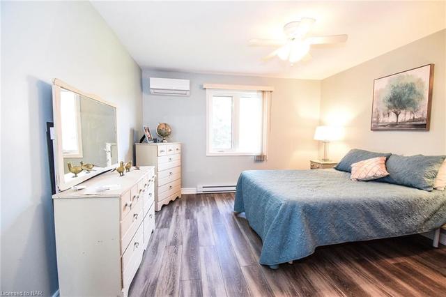 23 - 4 Nova Cres, House attached with 2 bedrooms, 1 bathrooms and 1 parking in Welland ON | Image 11