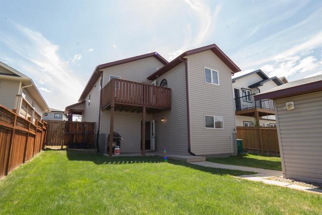 335 Mt Sunburst Way W, House detached with 4 bedrooms, 2 bathrooms and 1 parking in Lethbridge AB | Image 29