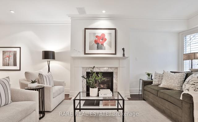 102 Pleasant Blvd, Townhouse with 3 bedrooms, 4 bathrooms and 2 parking in Toronto ON | Image 23