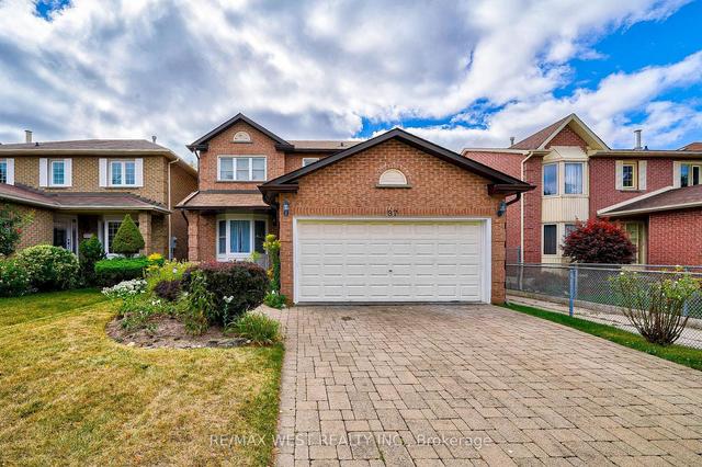 97 Grover Dr, House detached with 4 bedrooms, 4 bathrooms and 5 parking in Toronto ON | Image 1