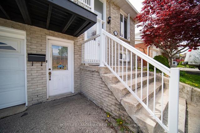 2552 Crystalburn Ave, House semidetached with 3 bedrooms, 2 bathrooms and 3 parking in Mississauga ON | Image 35