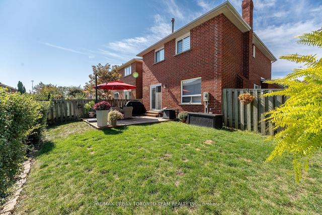 31 Ponymeadow Terr, House detached with 3 bedrooms, 4 bathrooms and 4 parking in Toronto ON | Image 29