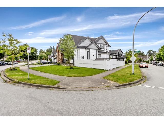 7893 147a St, House detached with 8 bedrooms, 8 bathrooms and 6 parking in Surrey BC | Image 39