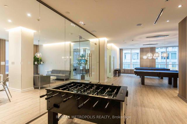 2005 - 500 Sherbourne St, Condo with 1 bedrooms, 1 bathrooms and 1 parking in Toronto ON | Image 4