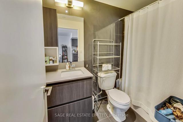 621 - 15 Baseball Pl, Condo with 1 bedrooms, 1 bathrooms and 0 parking in Toronto ON | Image 3