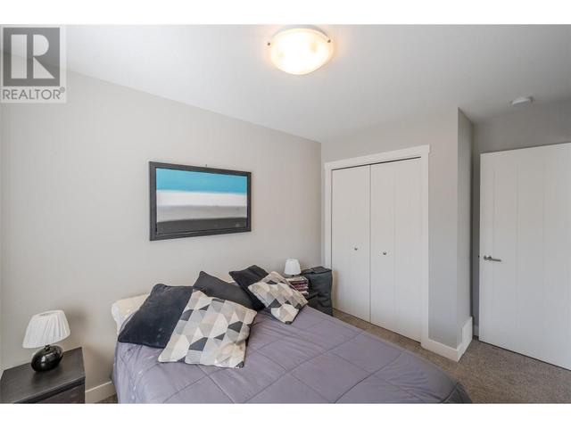 132 - 1115 Holden Rd, House attached with 3 bedrooms, 2 bathrooms and 4 parking in Penticton BC | Image 47