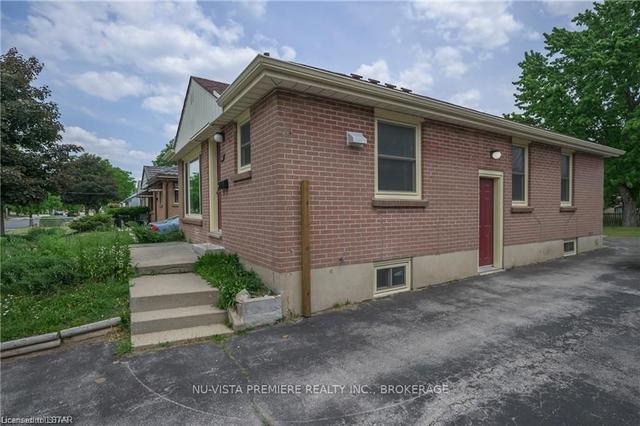 364 Hale St, House detached with 3 bedrooms, 2 bathrooms and 6 parking in London ON | Image 12