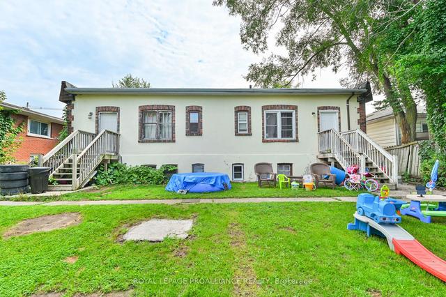 82-84 West St, House detached with 4 bedrooms, 4 bathrooms and 5 parking in Quinte West ON | Image 4