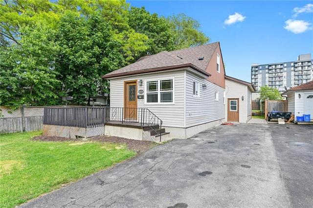 473 East 38th Street, House detached with 3 bedrooms, 3 bathrooms and 3 parking in Hamilton ON | Image 3