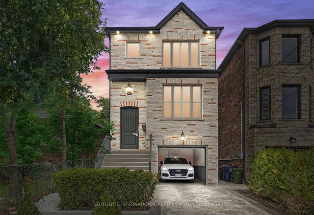 983 Glencairn Ave, House detached with 3 bedrooms, 4 bathrooms and 2 parking in Toronto ON | Image 1