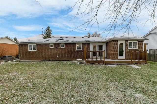 363 Adeline Dr, House detached with 2 bedrooms, 2 bathrooms and 4 parking in Georgina ON | Image 14