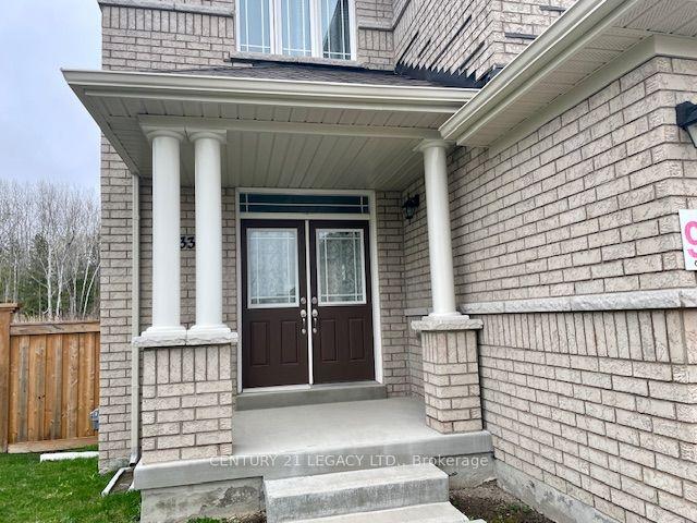 33 Pearl St, House detached with 4 bedrooms, 5 bathrooms and 4 parking in Wasaga Beach ON | Image 23