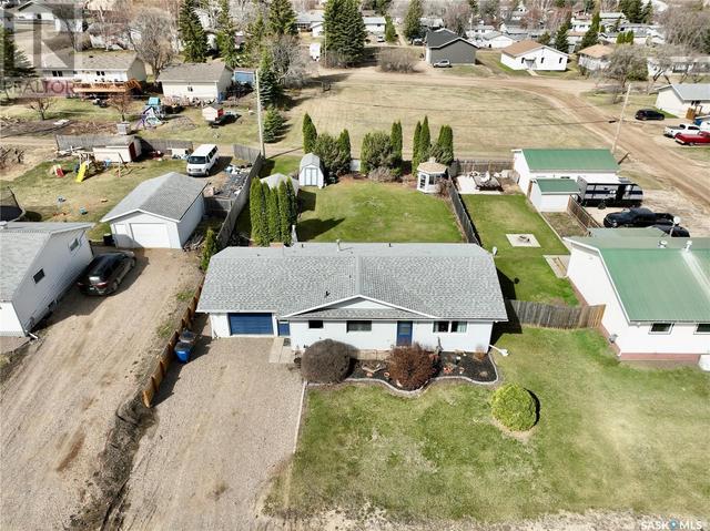 103 5th St, House detached with 2 bedrooms, 2 bathrooms and null parking in Birch Hills SK | Image 3