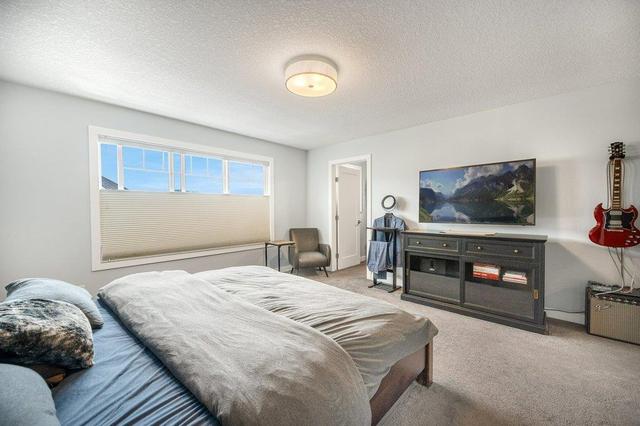 194 West Grove Way Sw, House detached with 4 bedrooms, 3 bathrooms and 2 parking in Calgary AB | Image 22