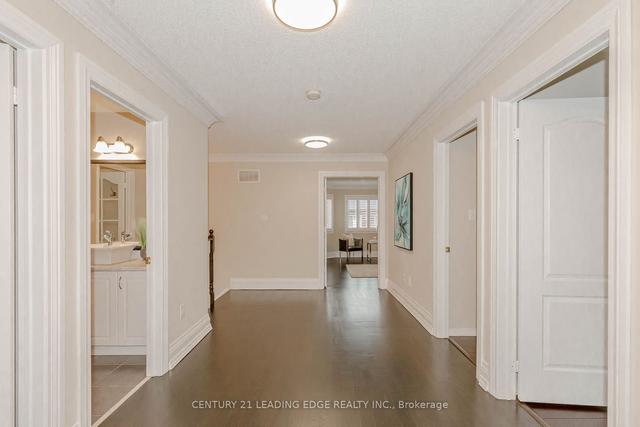 149 Warnford Cir, House detached with 4 bedrooms, 4 bathrooms and 4 parking in Ajax ON | Image 9