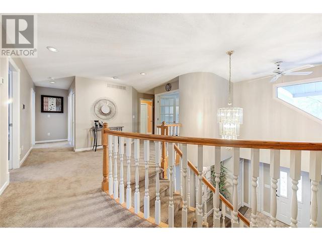 1610 Highland Dr N, House detached with 4 bedrooms, 2 bathrooms and 2 parking in Kelowna BC | Image 57