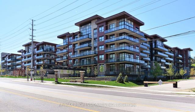 gr20 - 1575 Lakeshore Rd W, Condo with 2 bedrooms, 2 bathrooms and 1 parking in Mississauga ON | Image 1