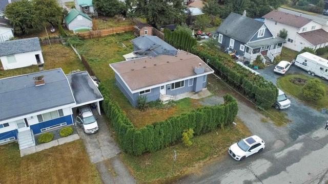 45663 Henderson Ave, House detached with 4 bedrooms, 3 bathrooms and null parking in Chilliwack BC | Image 19