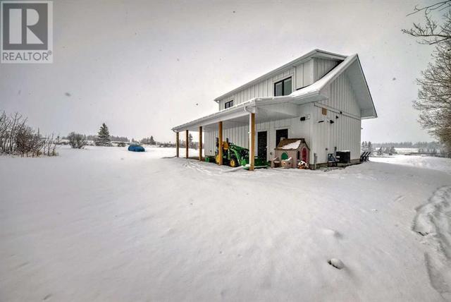 261231 Range Road 40, House detached with 3 bedrooms, 1 bathrooms and null parking in Rocky View County AB | Image 46