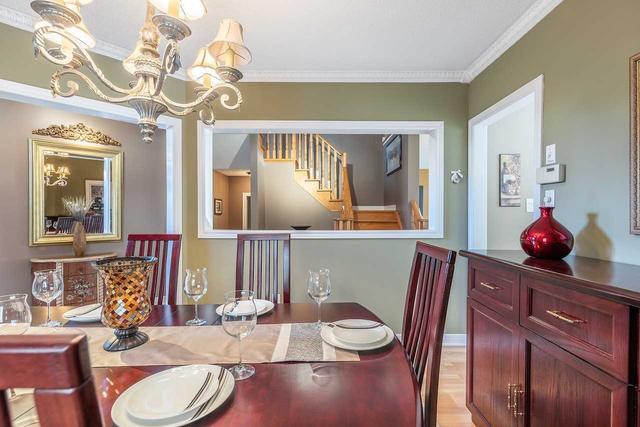 16 Ashton Dr, House detached with 4 bedrooms, 4 bathrooms and 4 parking in Vaughan ON | Image 33