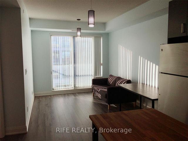 608 - 8200 Birchmount Rd, Condo with 1 bedrooms, 1 bathrooms and 1 parking in Markham ON | Image 2