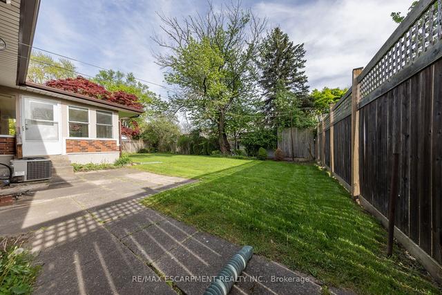7040 Brookfield Ave, House detached with 3 bedrooms, 1 bathrooms and 5 parking in Niagara Falls ON | Image 17