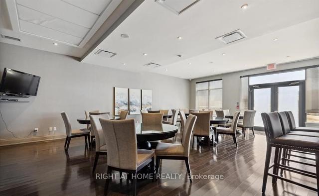 214 - 1135 Royal York Rd, Condo with 1 bedrooms, 1 bathrooms and 1 parking in Toronto ON | Image 10