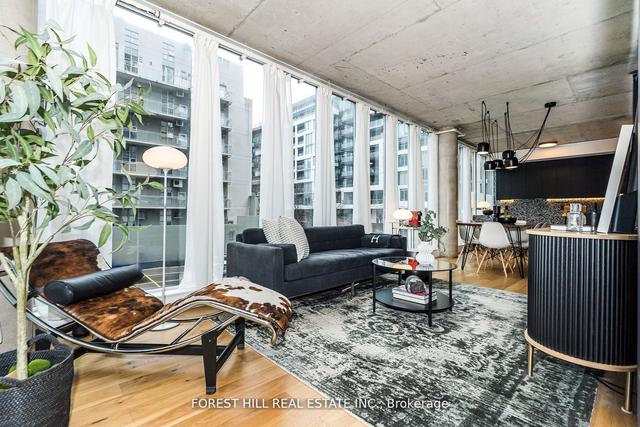 211 - 38 Niagara St, Condo with 2 bedrooms, 2 bathrooms and 1 parking in Toronto ON | Image 6