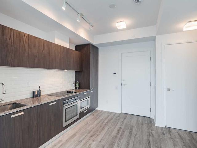 2211 - 50 Charles St E, Condo with 1 bedrooms, 1 bathrooms and 0 parking in Toronto ON | Image 4