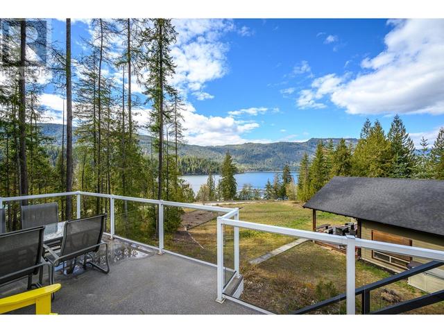 9039 Hummingbird Drive, House detached with 2 bedrooms, 2 bathrooms and 6 parking in Columbia Shuswap E BC | Image 50