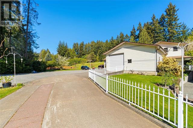 2369 South Wellington Rd, House detached with 3 bedrooms, 2 bathrooms and 6 parking in Nanaimo A BC | Image 4